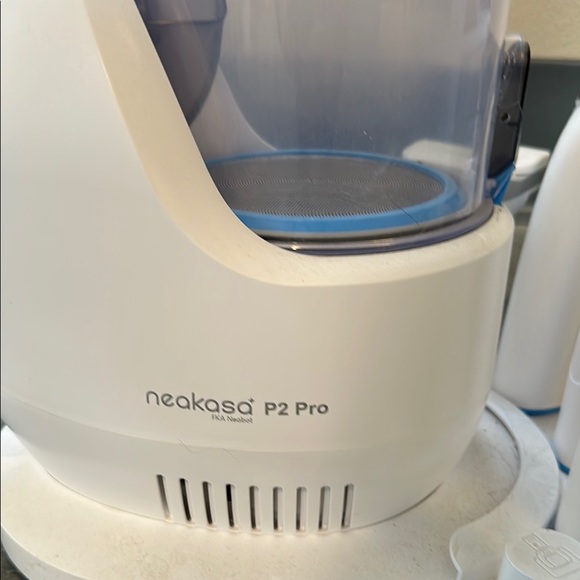 Grooming Kit with Vacuum - Neakasa P2 Pro Vacuum Cleaner - Picture 2 of 7